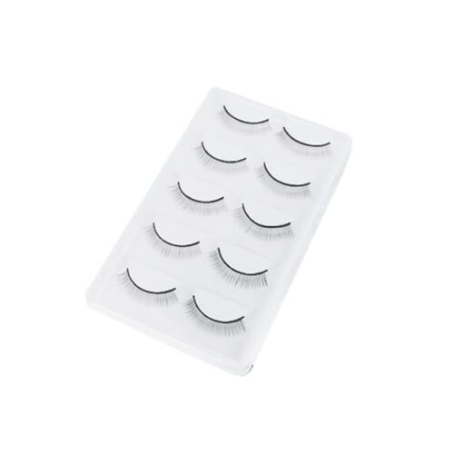 Training eyelashes for mannequins