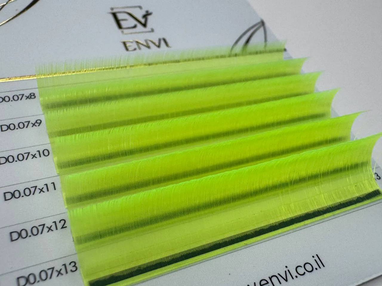 ריסים צבעוניים Envi (מיקס) Neon Yellow 6 שורות – תמונה 2